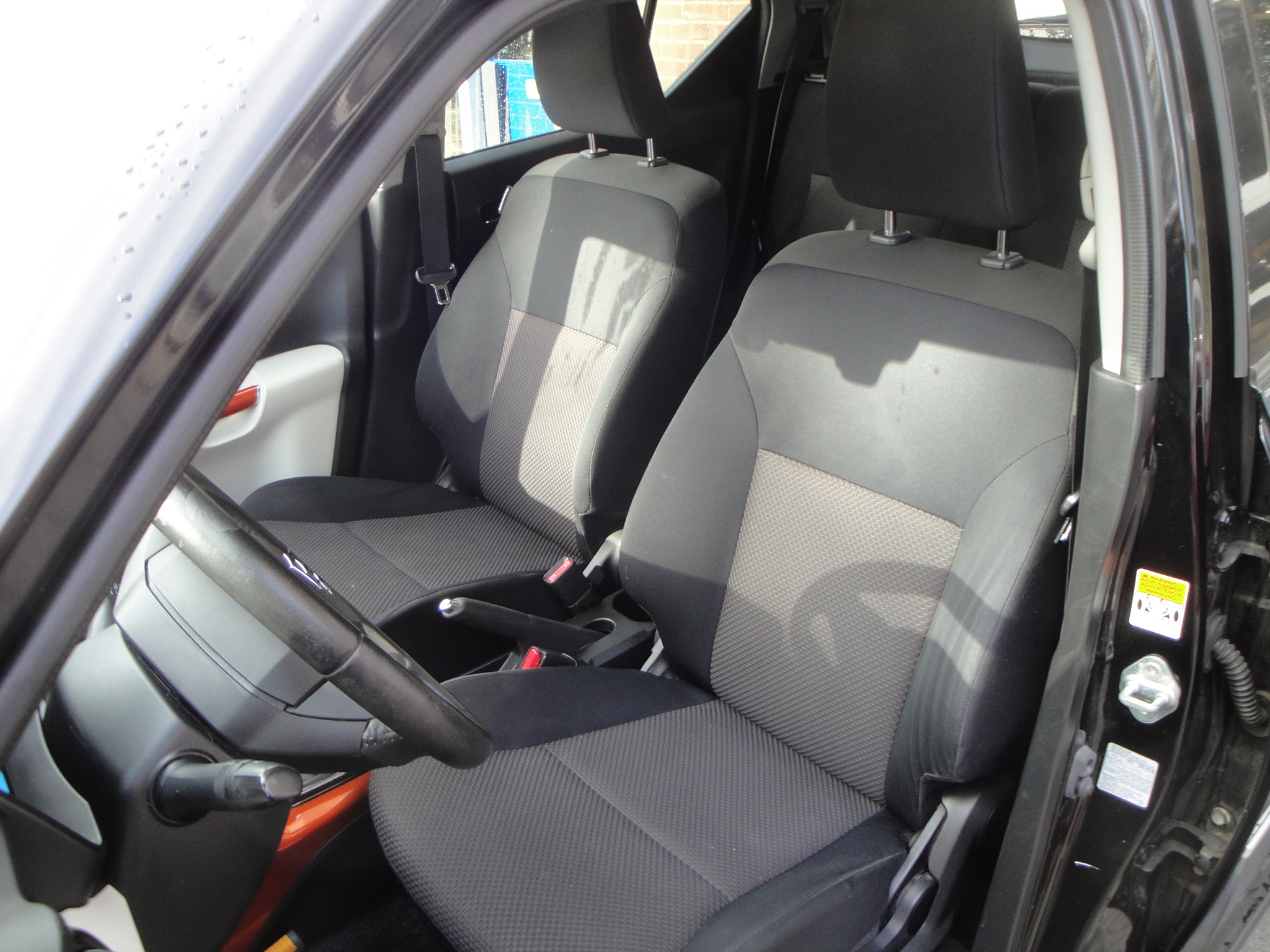 Suzuki Ignis 1.2 5-Drs, Style Smart Hybrid met o.a. Audio, Nav., A-uitrij-cam., Cruise- & Climate-Contr., Keyless-Entry, Verw. V-stoelen, etc. etc. - Thumbnail 7