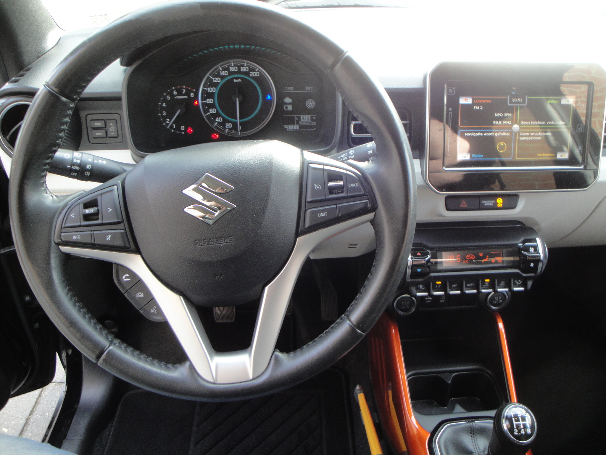 Suzuki Ignis 1.2 5-Drs, Style Smart Hybrid met o.a. Audio, Nav., A-uitrij-cam., Cruise- & Climate-Contr., Keyless-Entry, Verw. V-stoelen, etc. etc. - Thumbnail 12