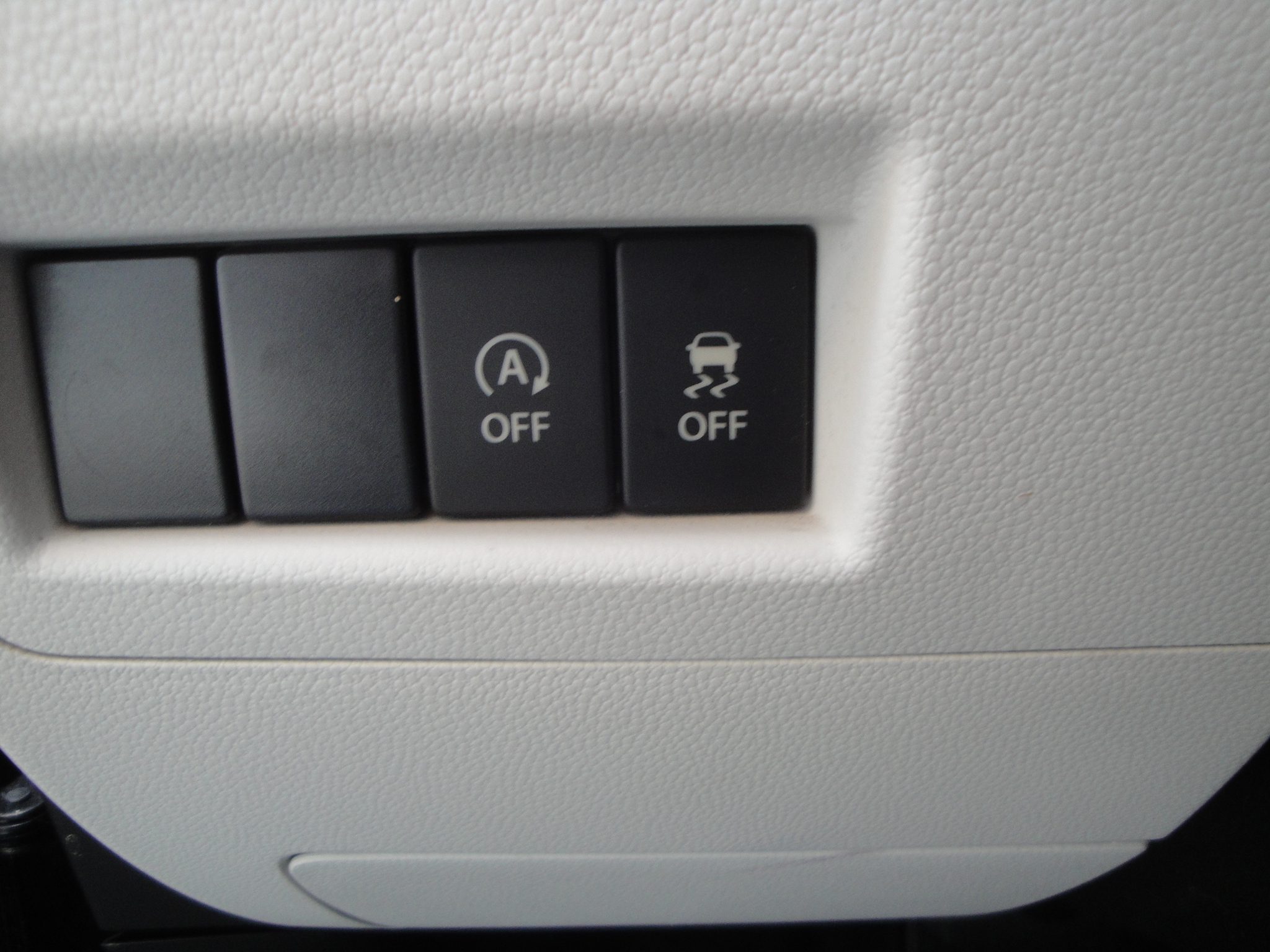 Suzuki Ignis 1.2 5-Drs, Style Smart Hybrid met o.a. Audio, Nav., A-uitrij-cam., Cruise- & Climate-Contr., Keyless-Entry, Verw. V-stoelen, etc. etc. - Thumbnail 14