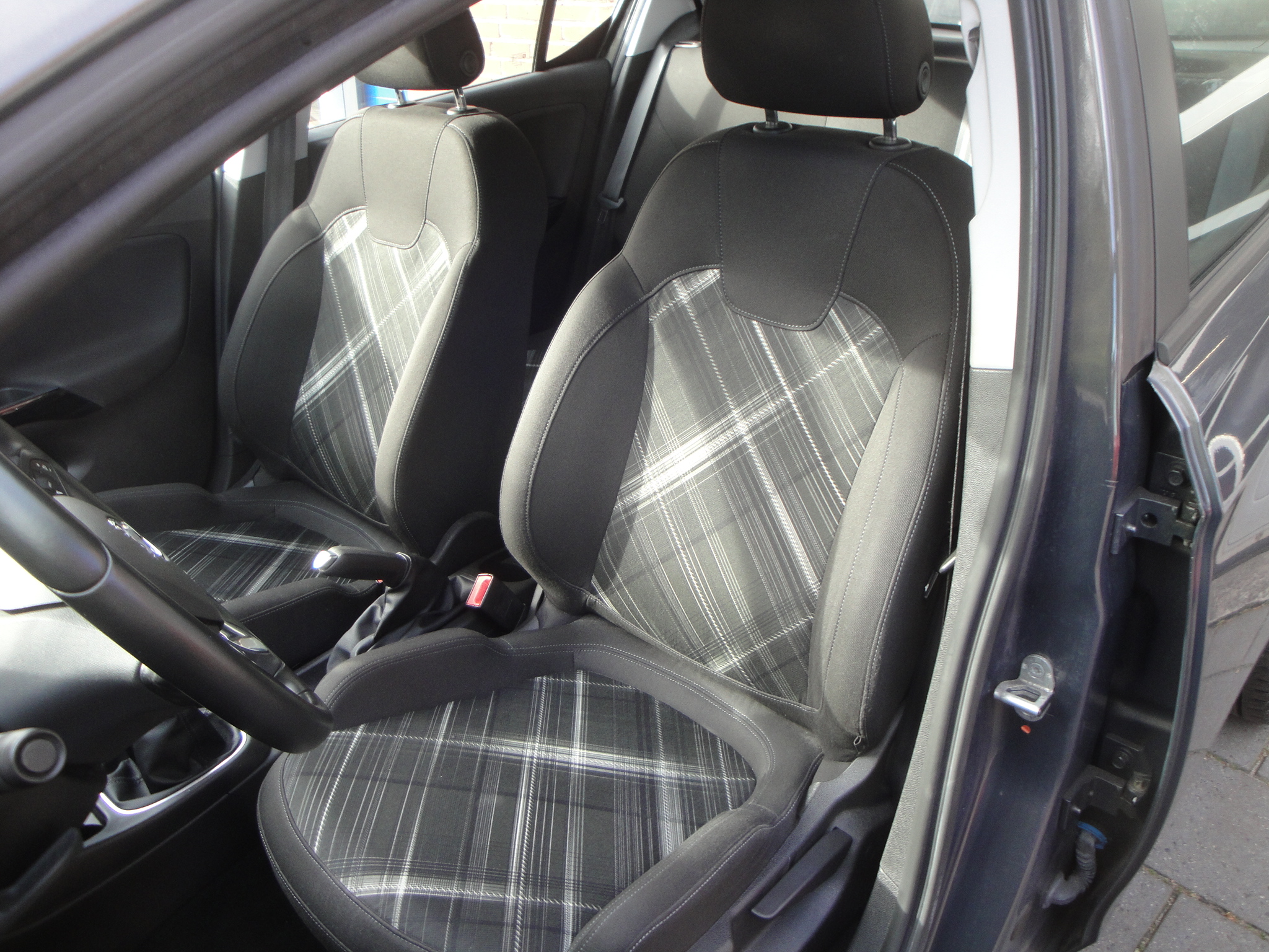 Opel Corsa -E 1.4 5-Drs. Edition - Thumbnail 8
