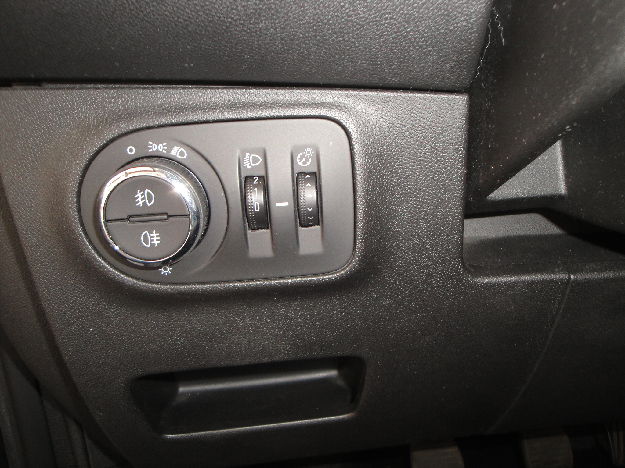 Opel Corsa -E 1.4 5-Drs. Edition - Thumbnail 14
